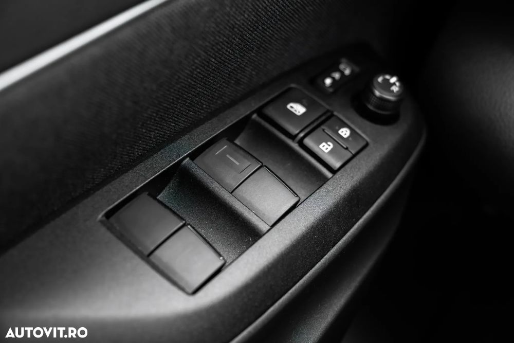 Toyota Yaris Cross 1.5 VVT-i HSD 116 4x2 HEV Business - 23