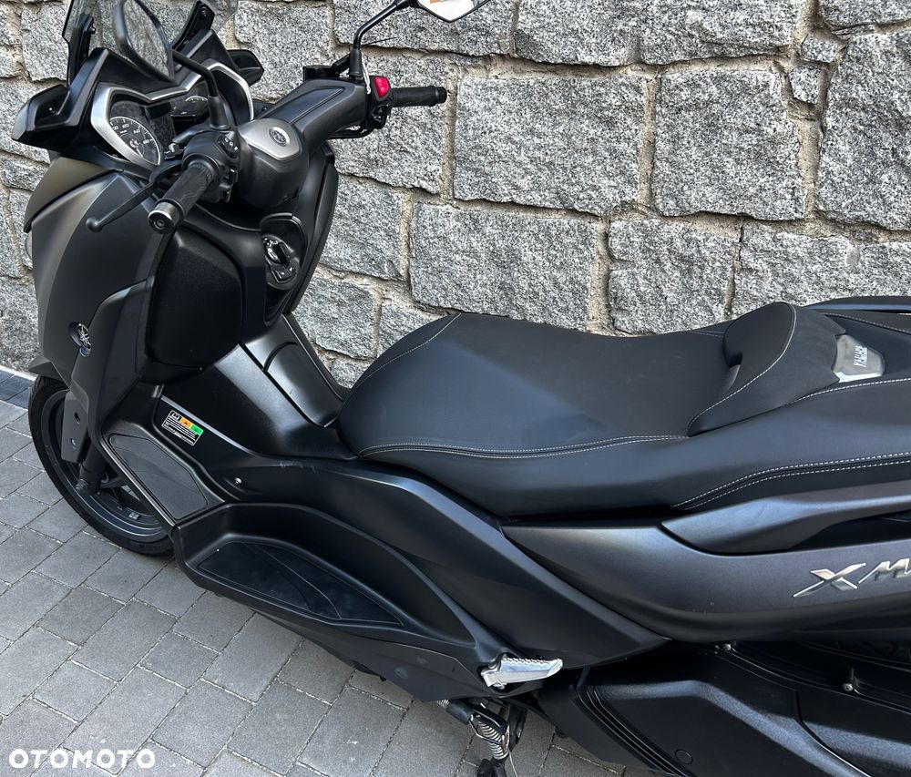 Yamaha X-max - 19
