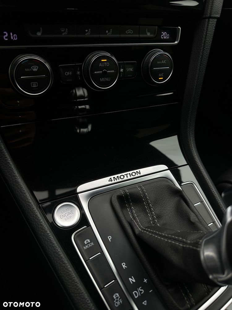 Volkswagen Golf VII 2.0 TSI BMT 4Mot R DSG - 19