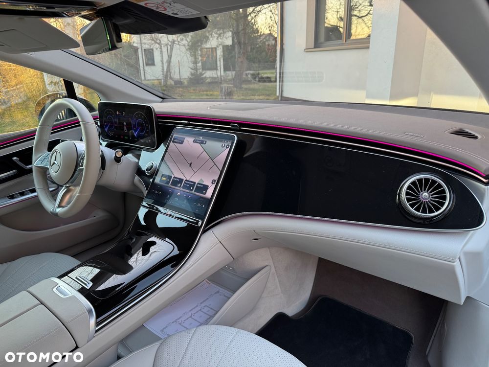 Mercedes-Benz EQE 350 90.5kWh 4-Matic Electric Art - 13