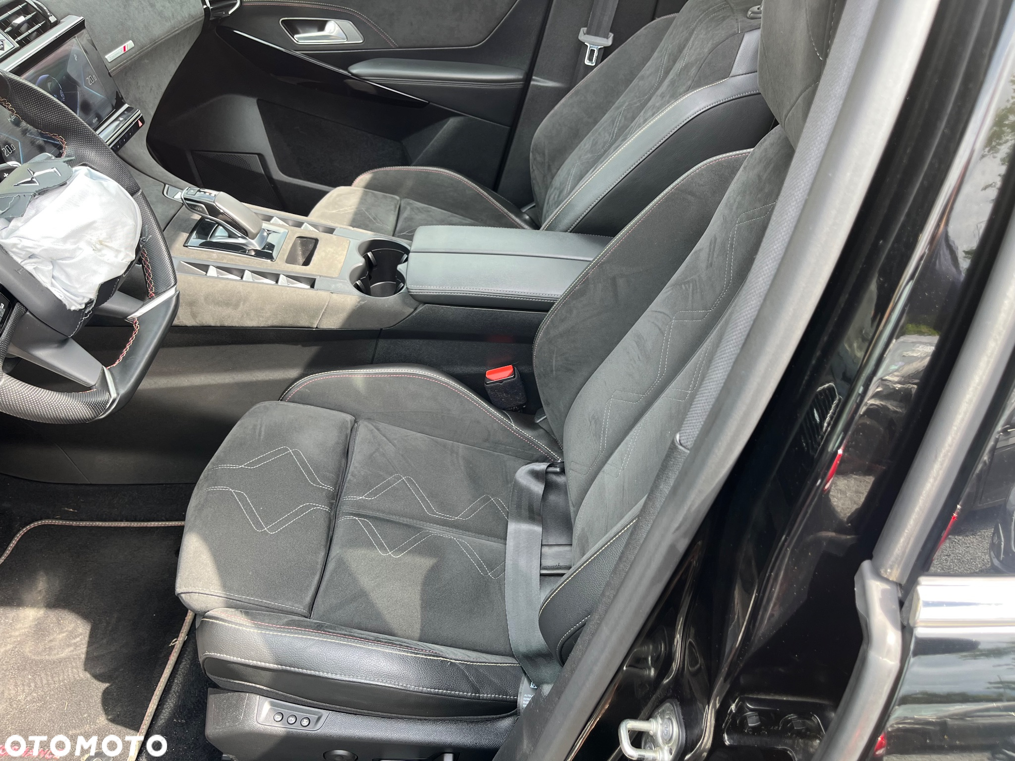 DS Automobiles DS 7 Crossback 1.6 E-Tense 4x4 Performance Line - 16