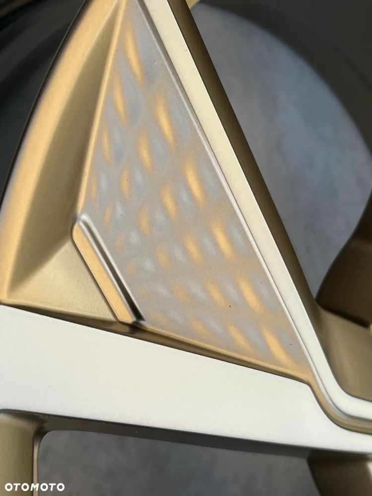 Felgi Audi A3 S3 Q3 Q2 19'' Gold Edytion Audi Sport - 9
