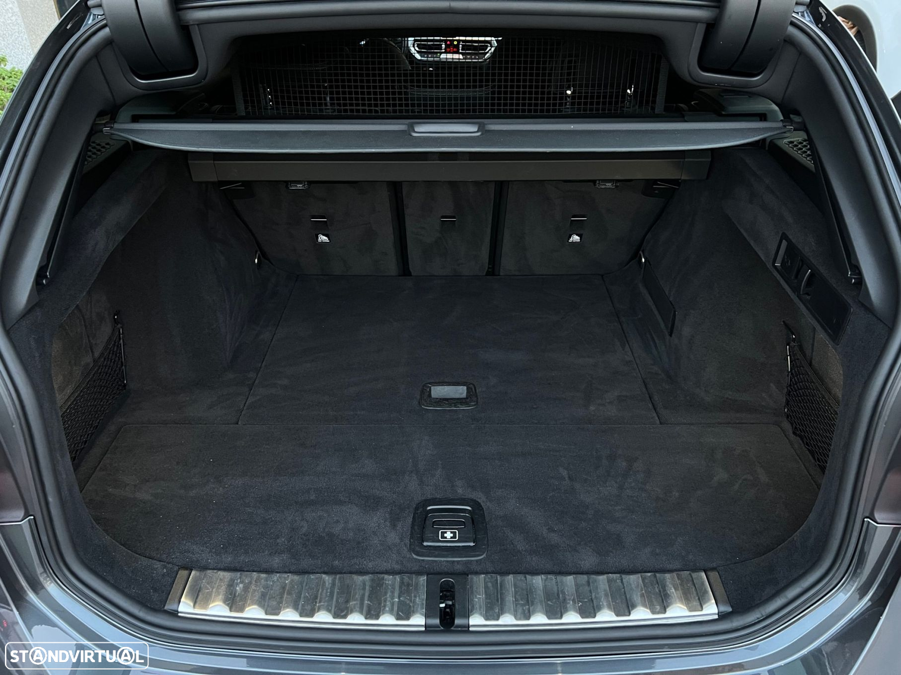 BMW 320 d Touring Line Sport Auto - 33