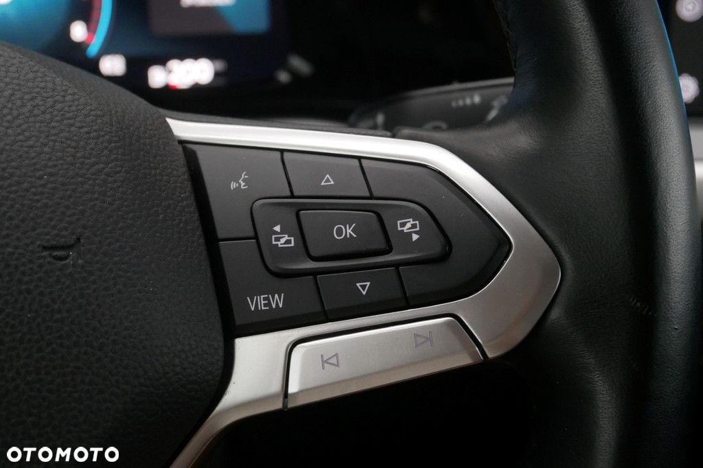 Volkswagen Golf VIII 1.0 TSI - 20