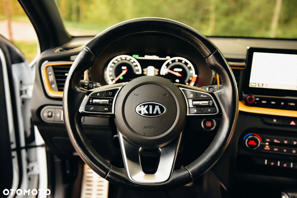 Kia XCeed 1.6 T-GDI OPF DCT7 PLATINUM - 25