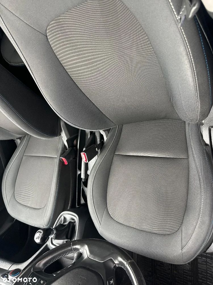 Hyundai i10 1.0 BlueDrive Go - 21