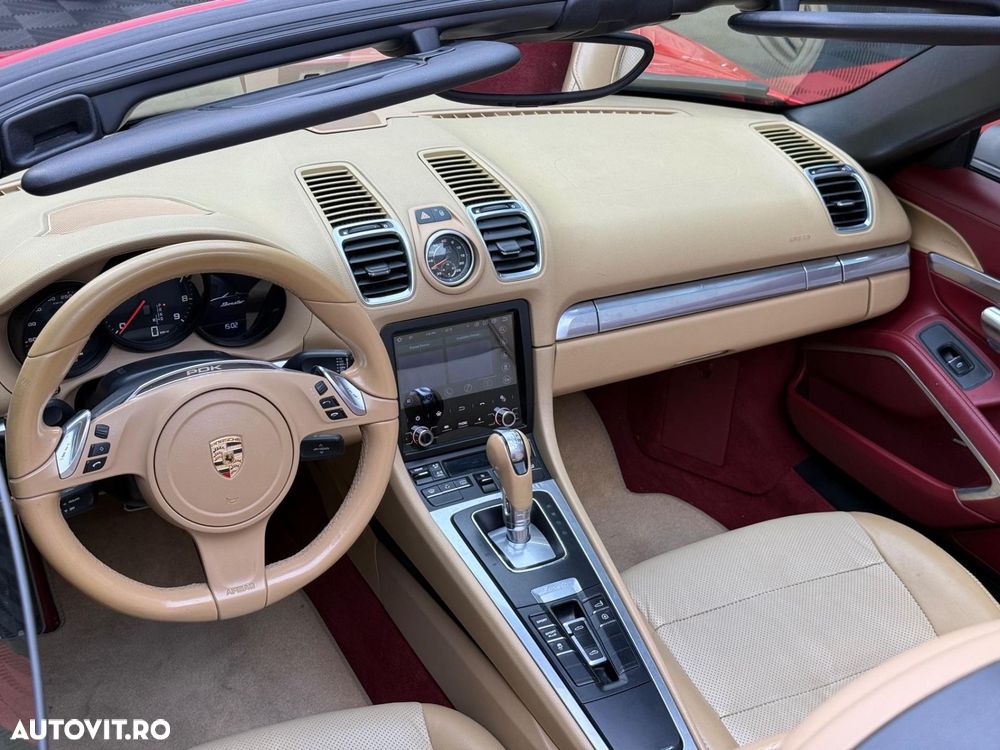 Porsche Boxster PDK - 17