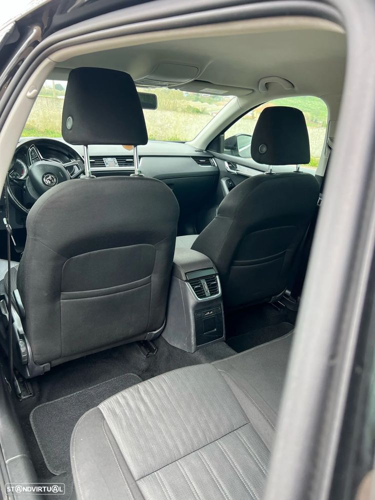 Skoda Octavia Break 1.6 TDi Ambition - 8