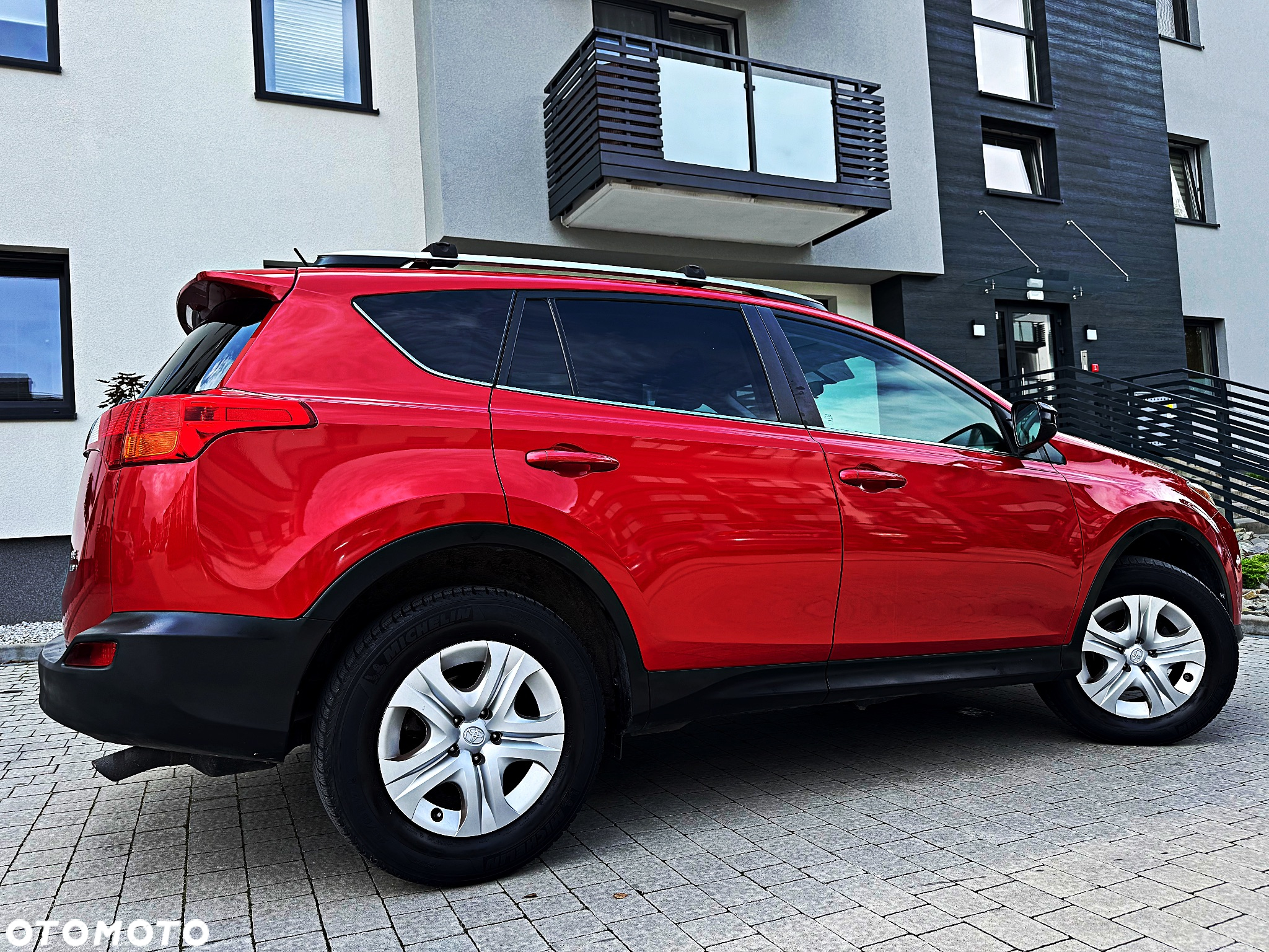 Toyota RAV4 - 16