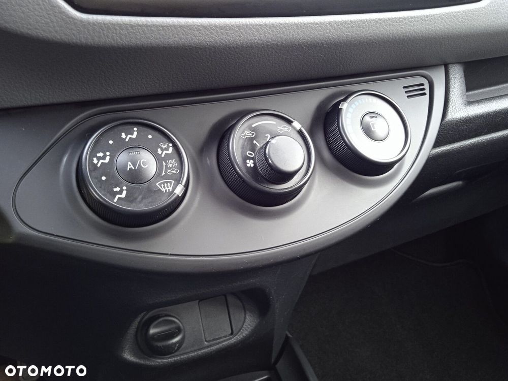 Toyota Yaris 1.5 Active - 23