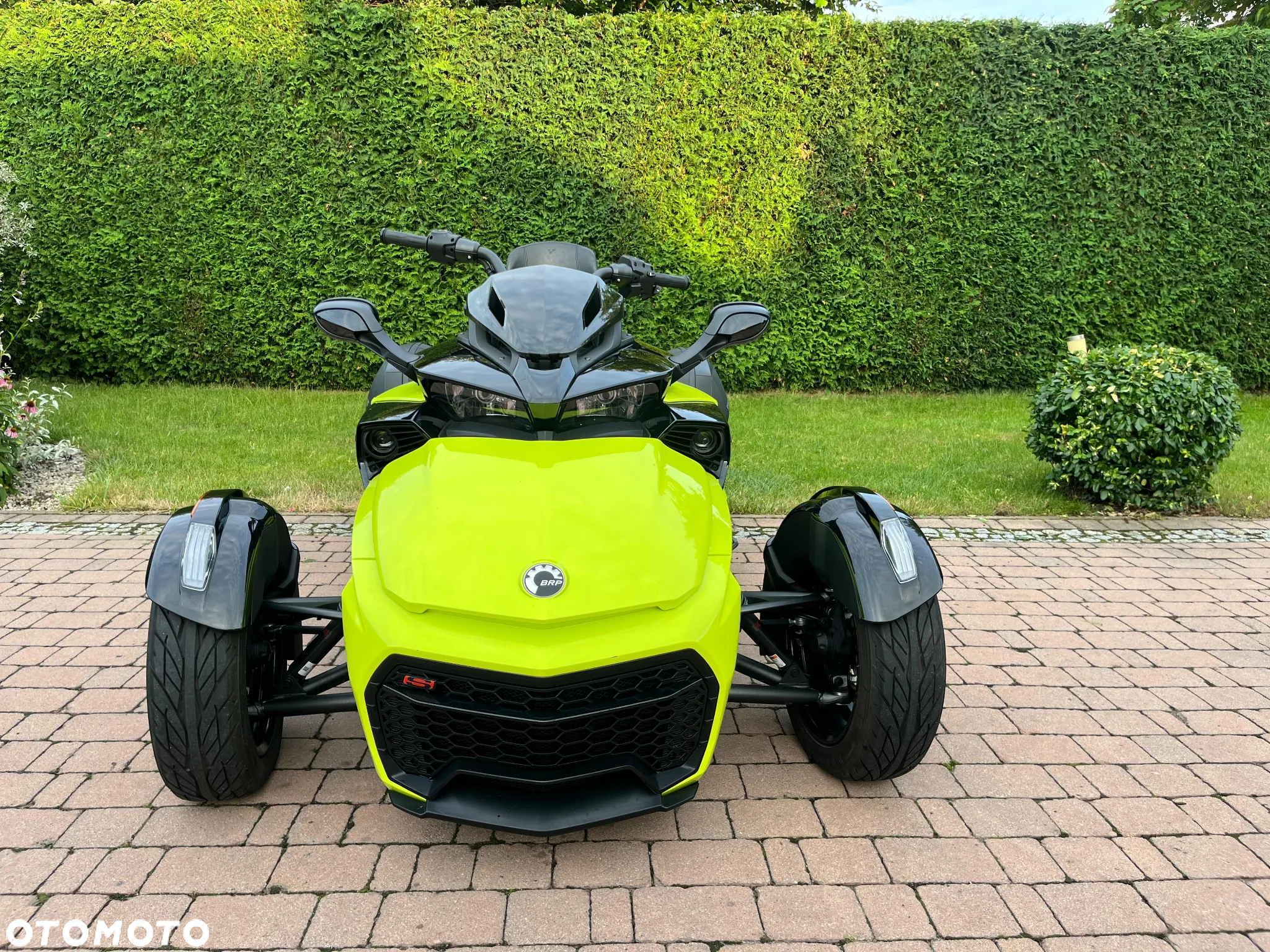 Can-Am Spyder - 3