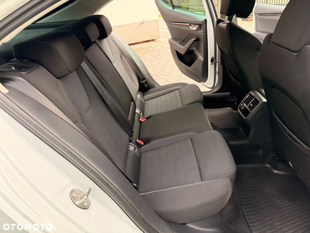 Skoda Octavia 1.5 TSI ACT Ambition - 22