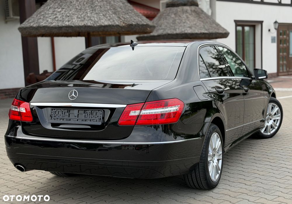 Mercedes-Benz Klasa E - 19