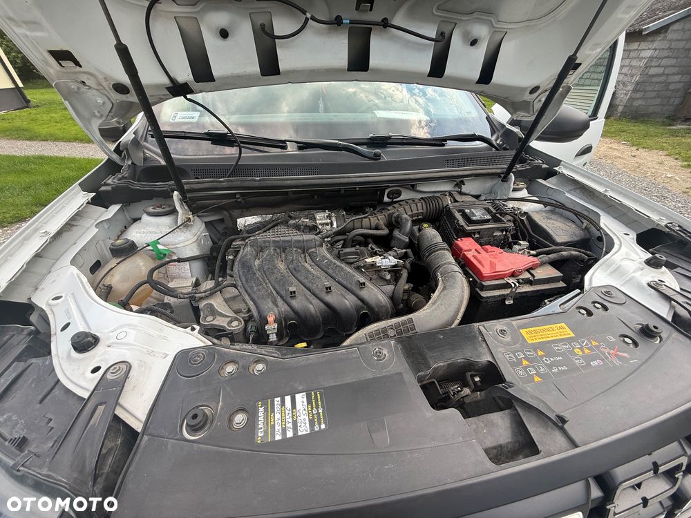 Dacia Duster 1.6 SCe Access S&S - 11
