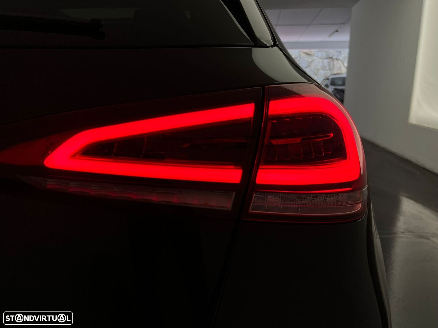 Mercedes-Benz A 250 e AMG Line - 41