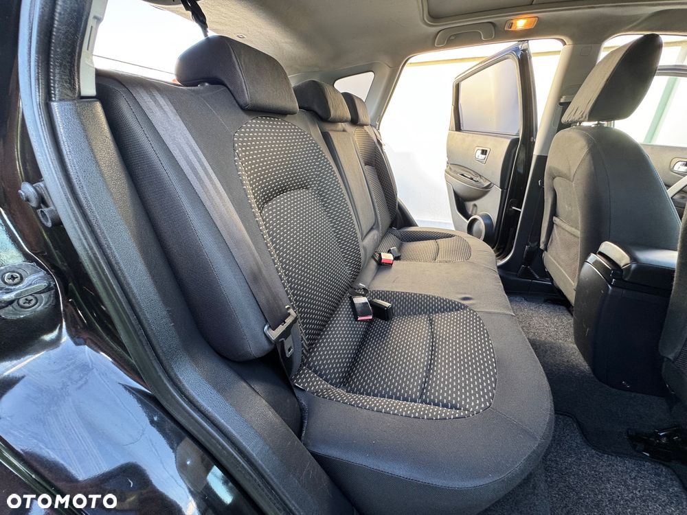 Nissan Qashqai - 24