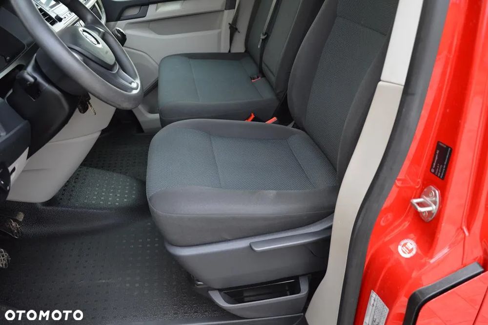 Volkswagen Transporter - 19