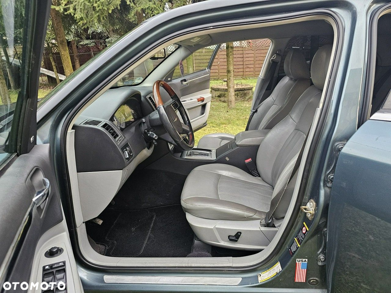 Chrysler 300C - 12