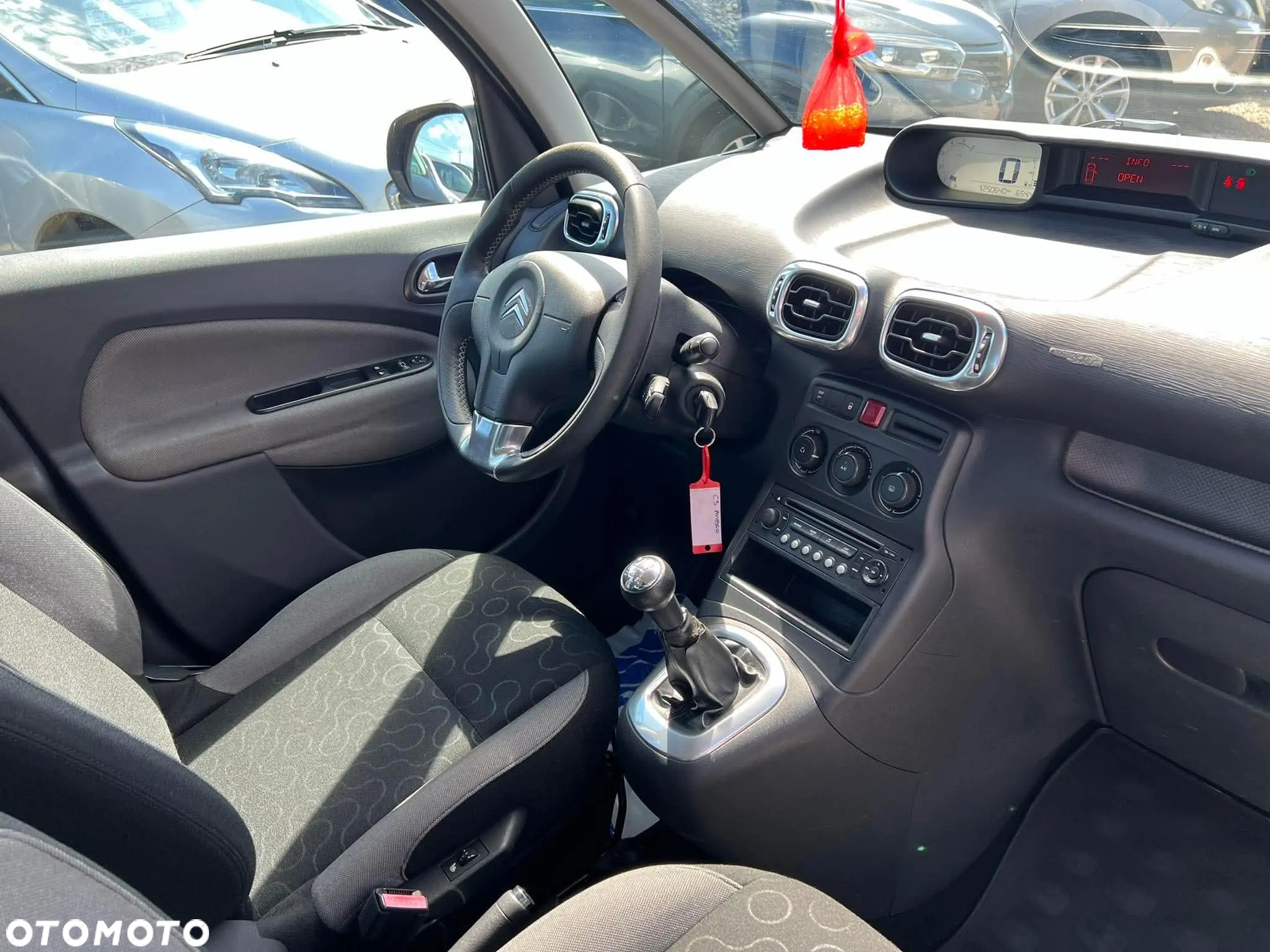 Citroën C3 Picasso - 9