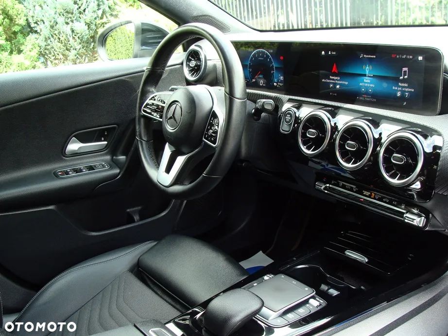 Mercedes-Benz Klasa A 250 e PHEV Progressive 8G-DCT - 11