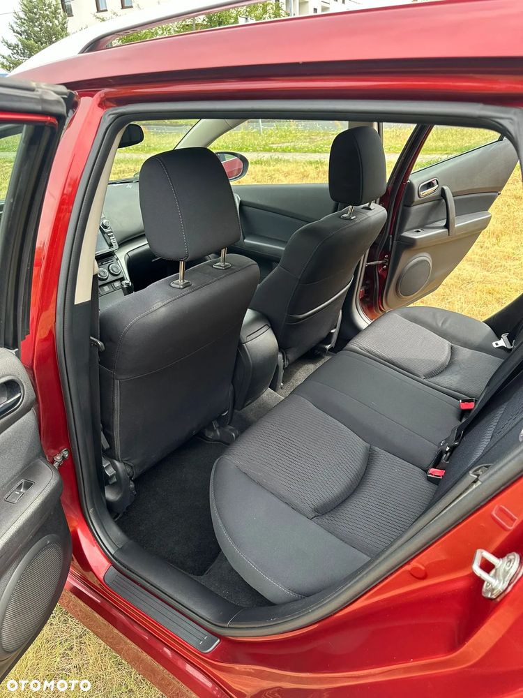 Mazda 6 2.2 CD Exclusive + - 18