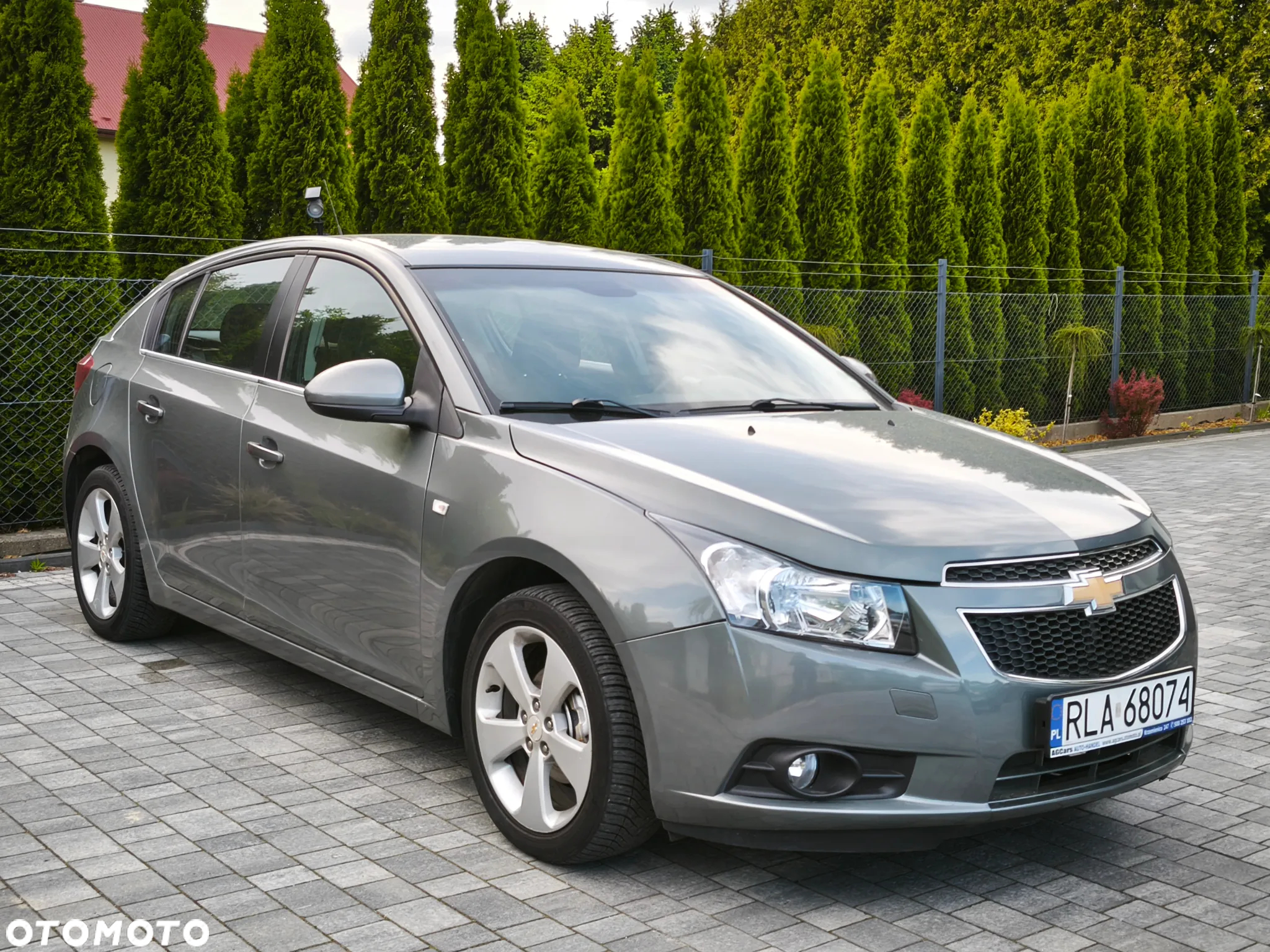 Chevrolet Cruze 1.8 LTZ+ - 9
