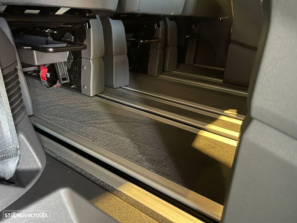 VW Multivan 2.0 TDI BM Comfortline DSG - 34