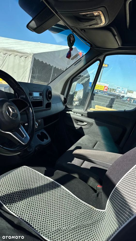 Mercedes-Benz sprinter - 12