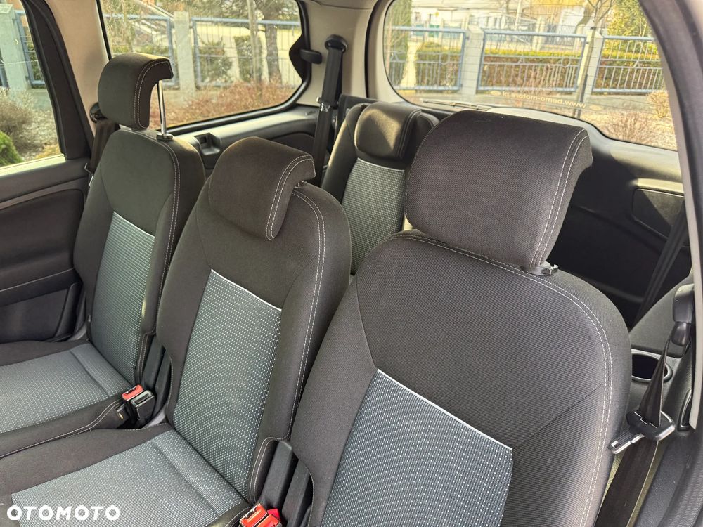 Ford Galaxy 2.0 TDCi Trend - 14