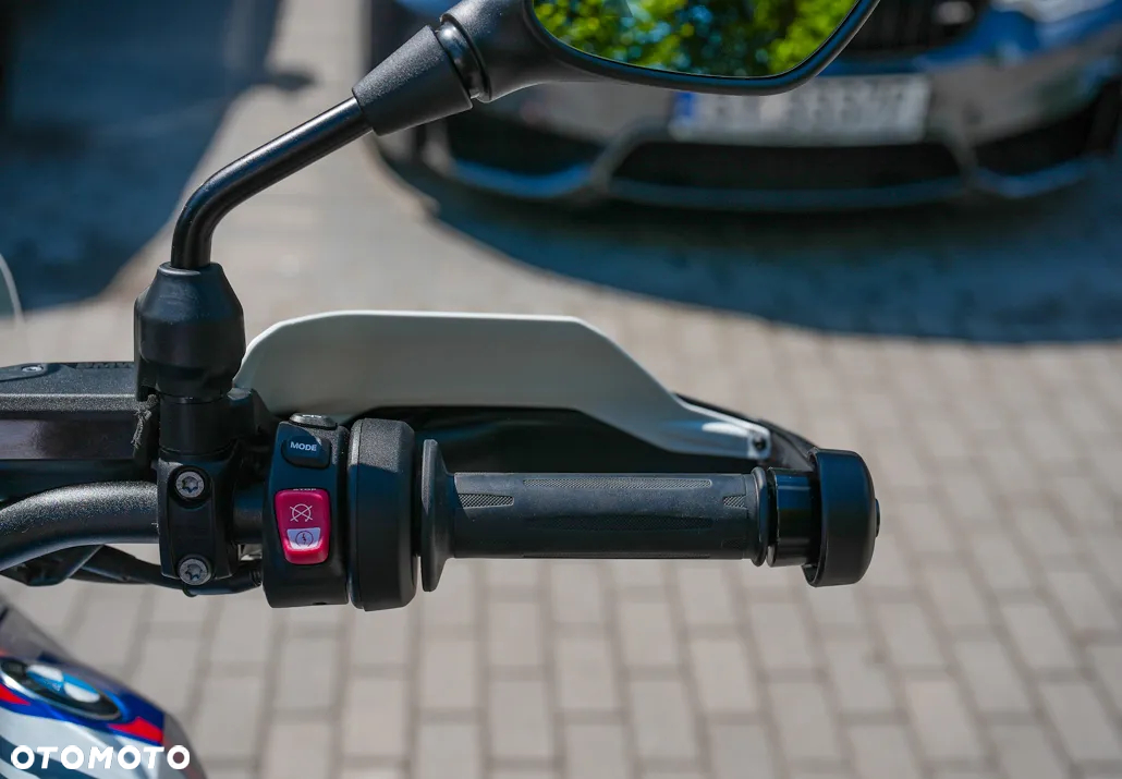 BMW GS - 12