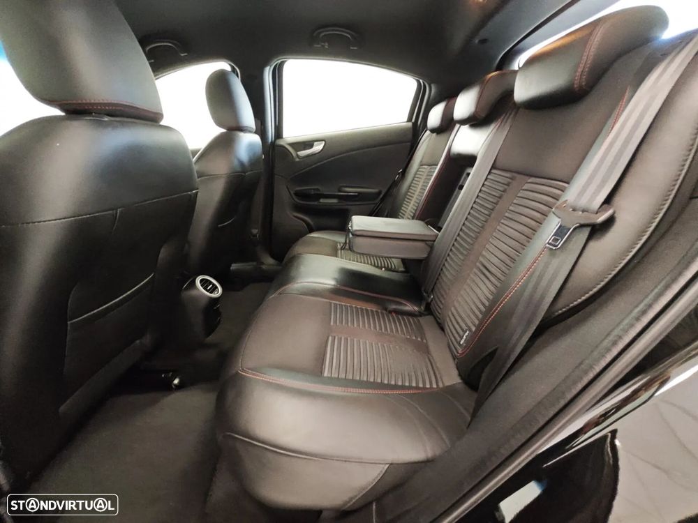 Alfa Romeo Giulietta 1.6 JTDm Progression - 41