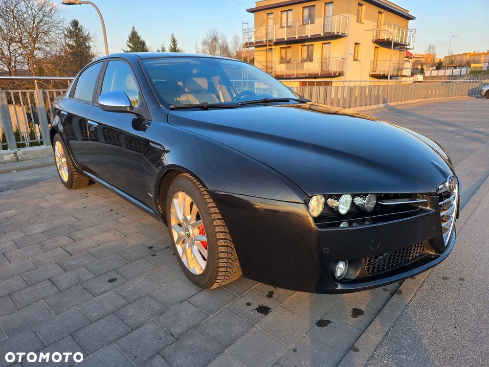 Alfa Romeo 159 2.4 JTDM 20V DPF Q-Tronic Distinctive - 3
