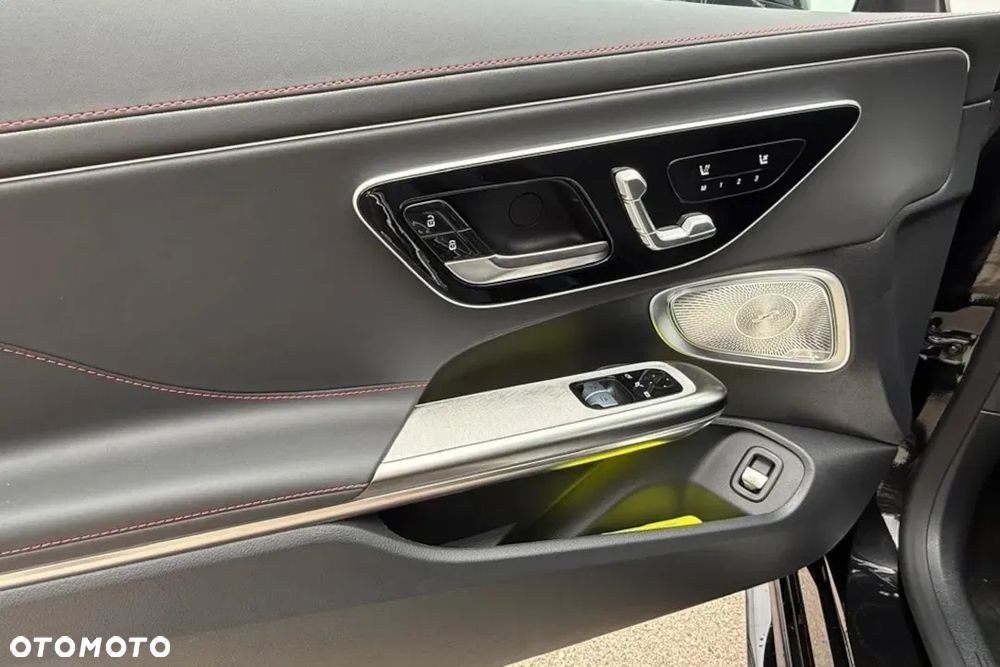 Mercedes-Benz CLE Mercedes-AMG 53 4MATIC+ AMG SPEEDSHIFT TCT 9G - 14