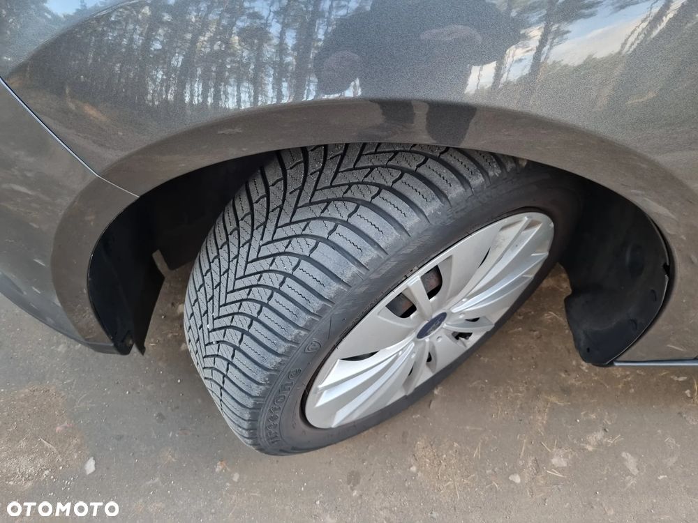 Ford Focus 1.0 EcoBoost Edition - 24