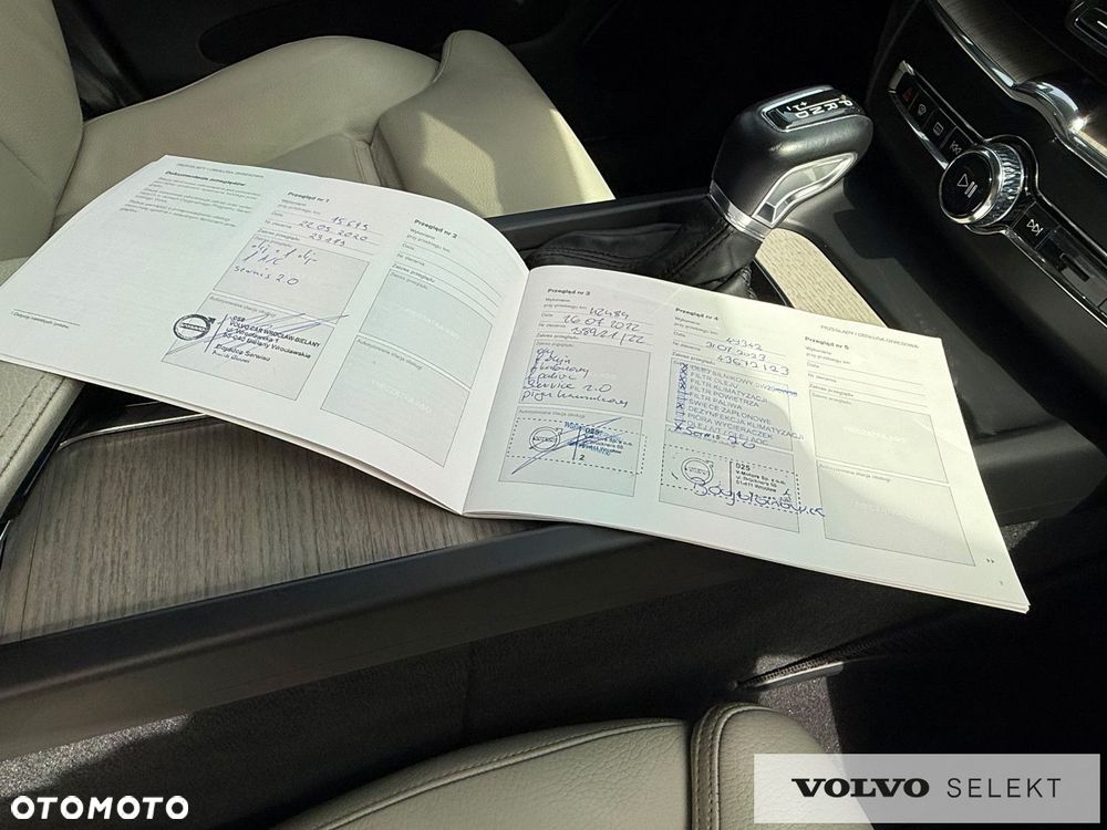 Volvo XC 60 - 30