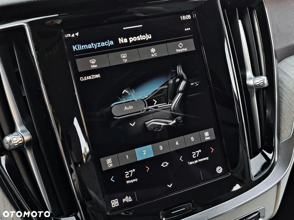 Volvo V60 Cross Country B4 D AWD Ultimate - 21