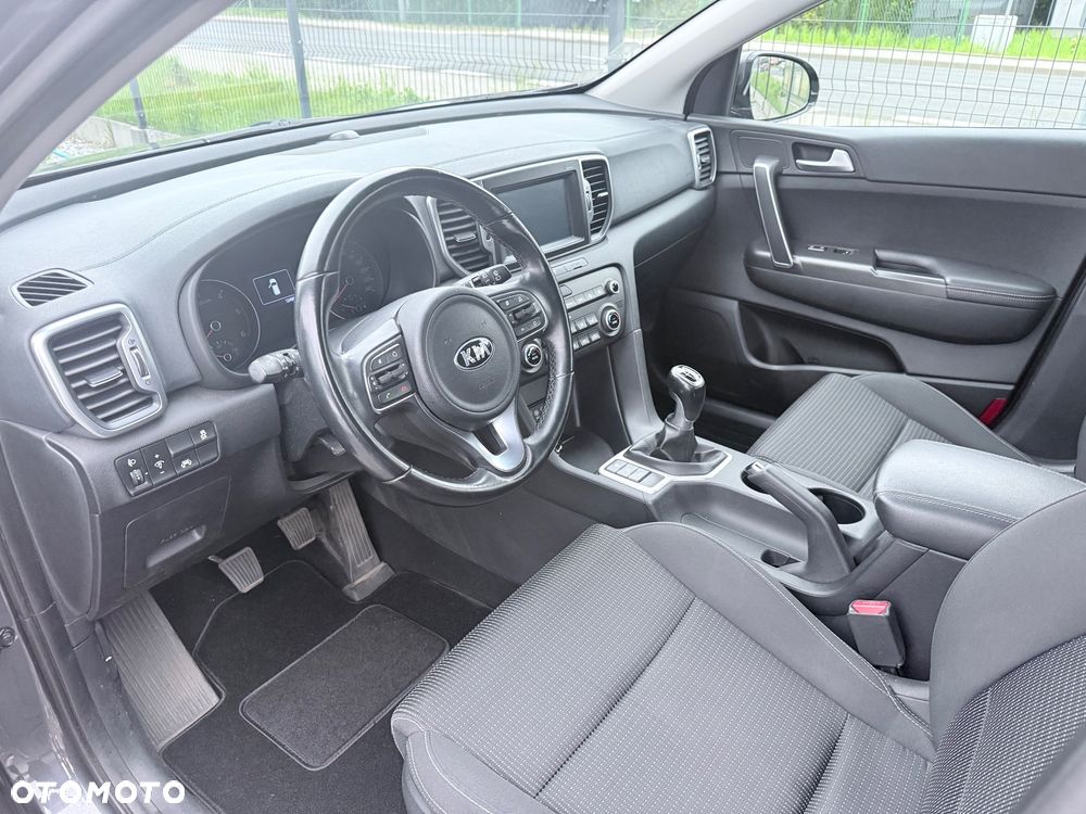 Kia Sportage - 10