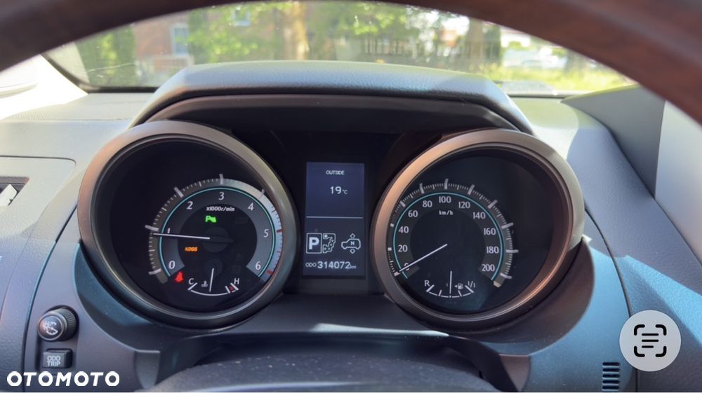 Toyota Land Cruiser LC 3.0 D-4D Prestige - 10