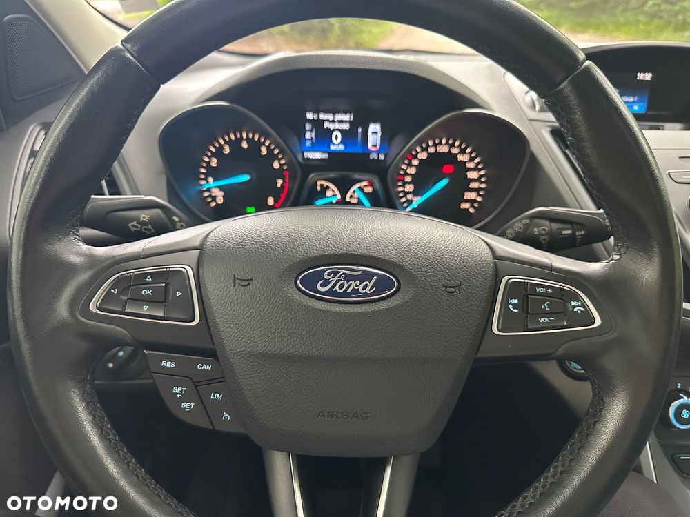 Ford Kuga 1.5 EcoBoost 2x4 Cool & Connect - 25