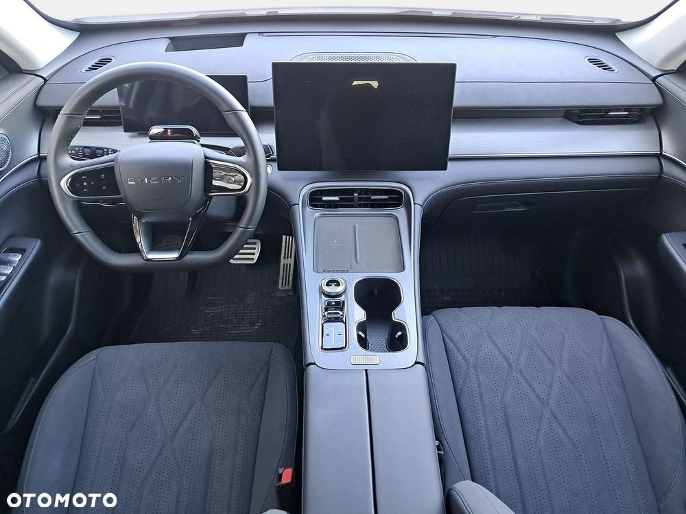 Chery Tiggo 8 - 13