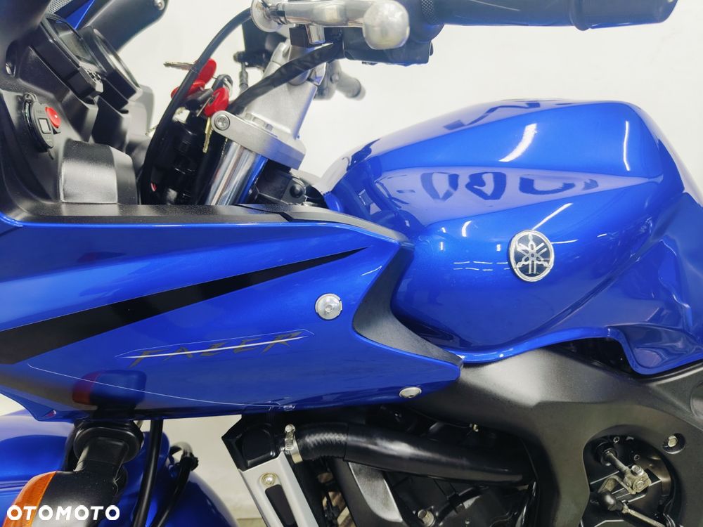 Yamaha FZ6 - 21