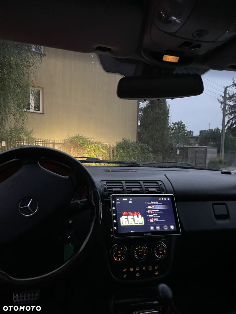 Mercedes-Benz ML 55 AMG - 8