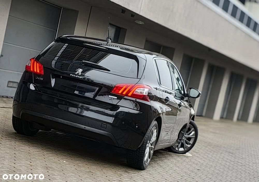 Peugeot 308 - 18