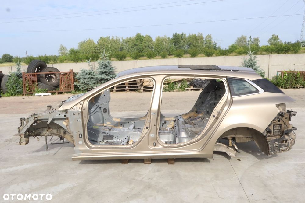 BŁOTNIK ĆWIARTKA LEWY TYŁ  RENAULT MEGANE IV - 7