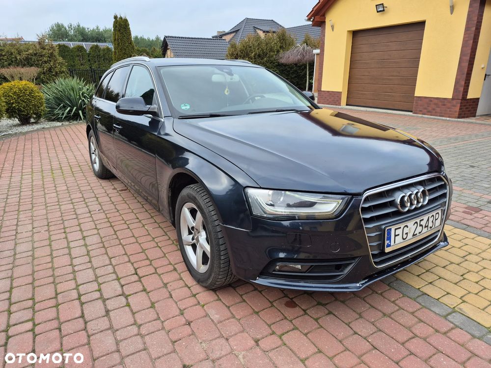 Audi A4 Avant 2.0 TDI DPF Ambition - 1