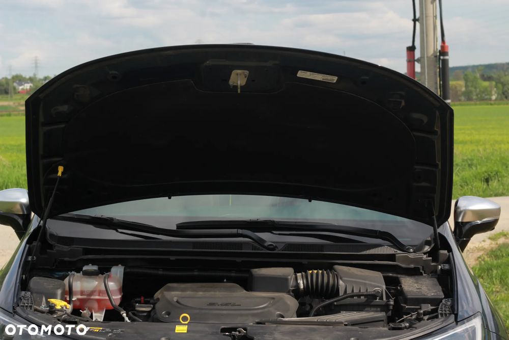 Chrysler Pacifica - 16
