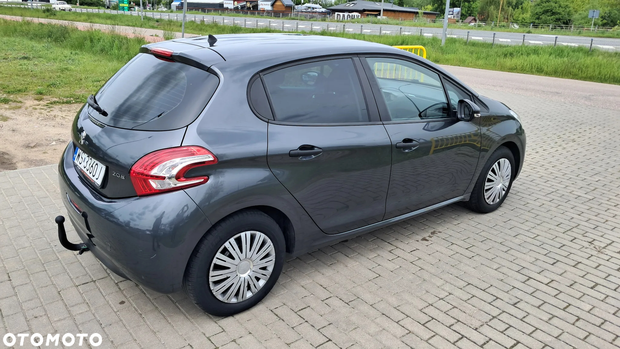 Peugeot 208 1.2 PureTech Access - 12