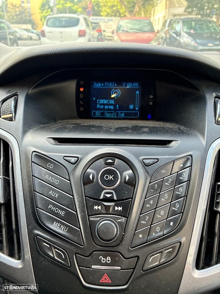Ford Focus SW 1.6 TDCi Titanium - 30