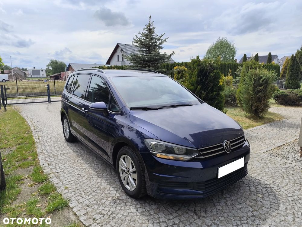 Volkswagen Touran - 2