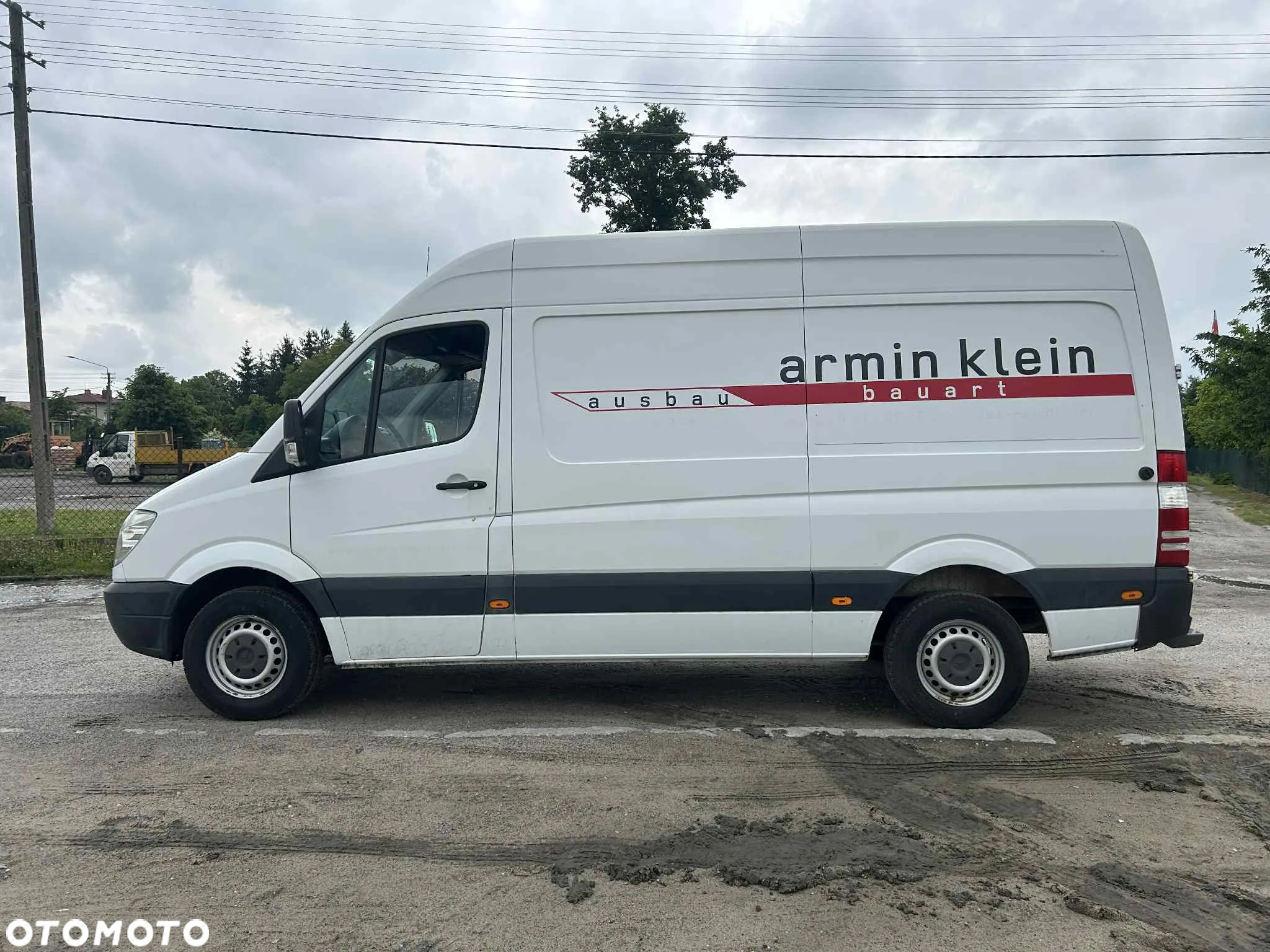 Mercedes-Benz Sprinter 216 - 7